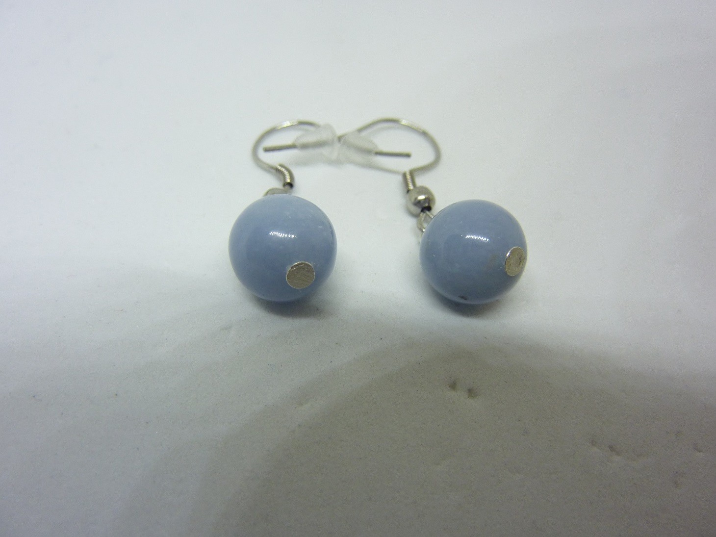 BOUCLES D'OREILLES ANGELITE (anhydrite) PERLES 10 MM