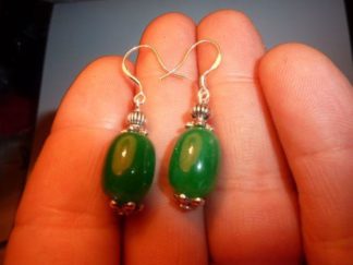 Boucles d'oreilles jade vert perles 14 x 10 mm