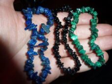 Lot de 3 bracelets tourmaline noire lapis lazuli malachite multiformes 6-10mm