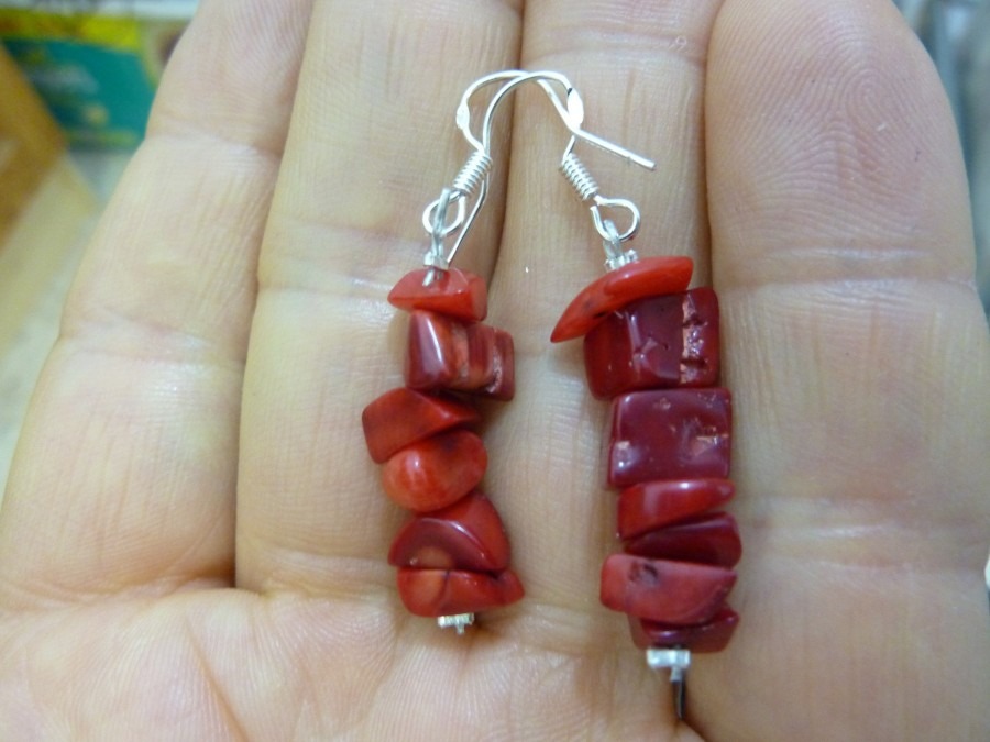 Boucles d'oreilles argent et corail rouge