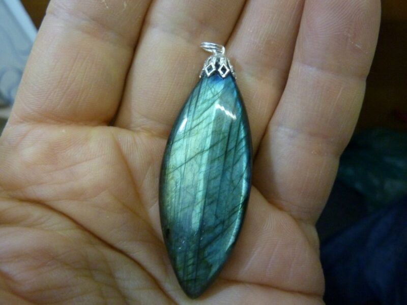 PENDENTIF PROTECTION LABRADORITE 14,3 gr REF 1408 – Image 2
