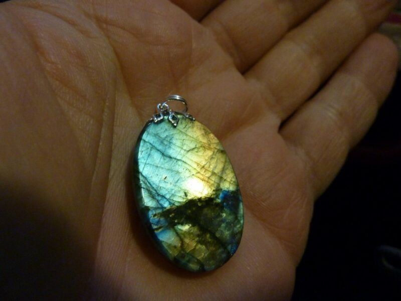 PENDENTIF PROTECTION EN LABRADORITE 8.6 GR ref 0776 – Image 2
