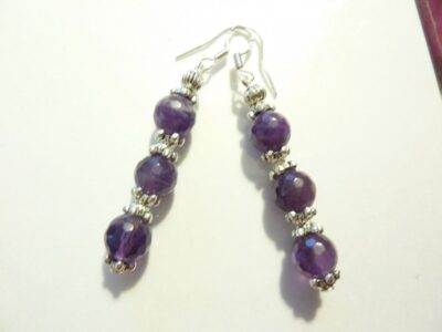 BOUCLES D'OREILLES AMETHYSTE 8 mm à facettes