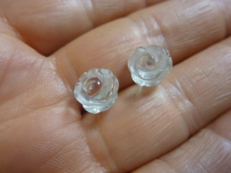 Boucles d'oreilles fleur en quartz cristal de roche