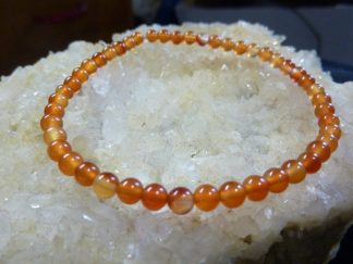 Bracelet cornaline perles rondes 4 mm