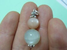 Pendentif pierre de lune perles rondes 10-13 mm