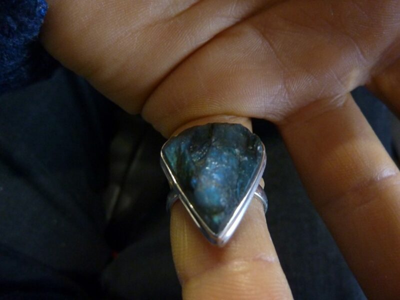 BAGUE EN LABRADORITE BRUT & ARGENT 925 TAILLE 54 ref 0137
