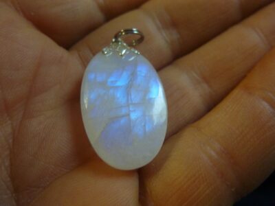 PENDENTIF PIERRE DE LUNE GEMME AAA+ ref 3387