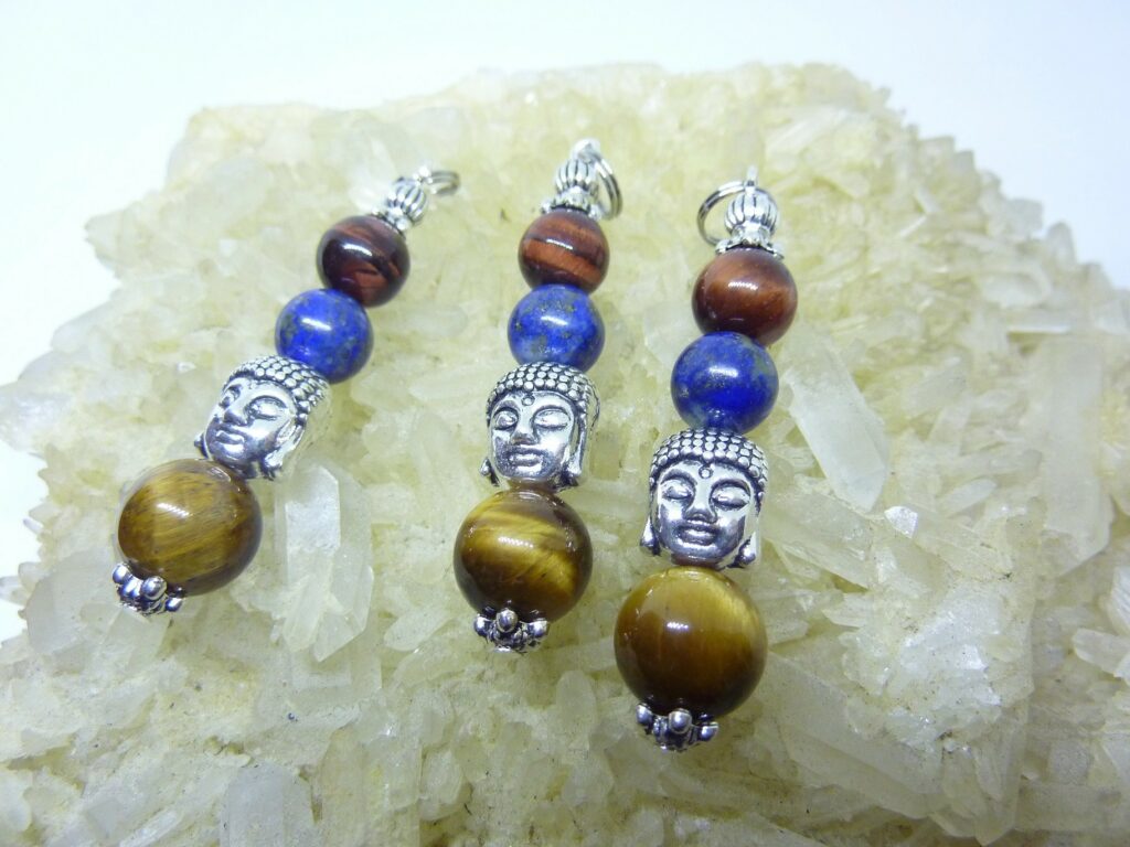 Pendentif OEIL DE TIGRE TAUREAU LAPIS LAZULI Bouddha protection