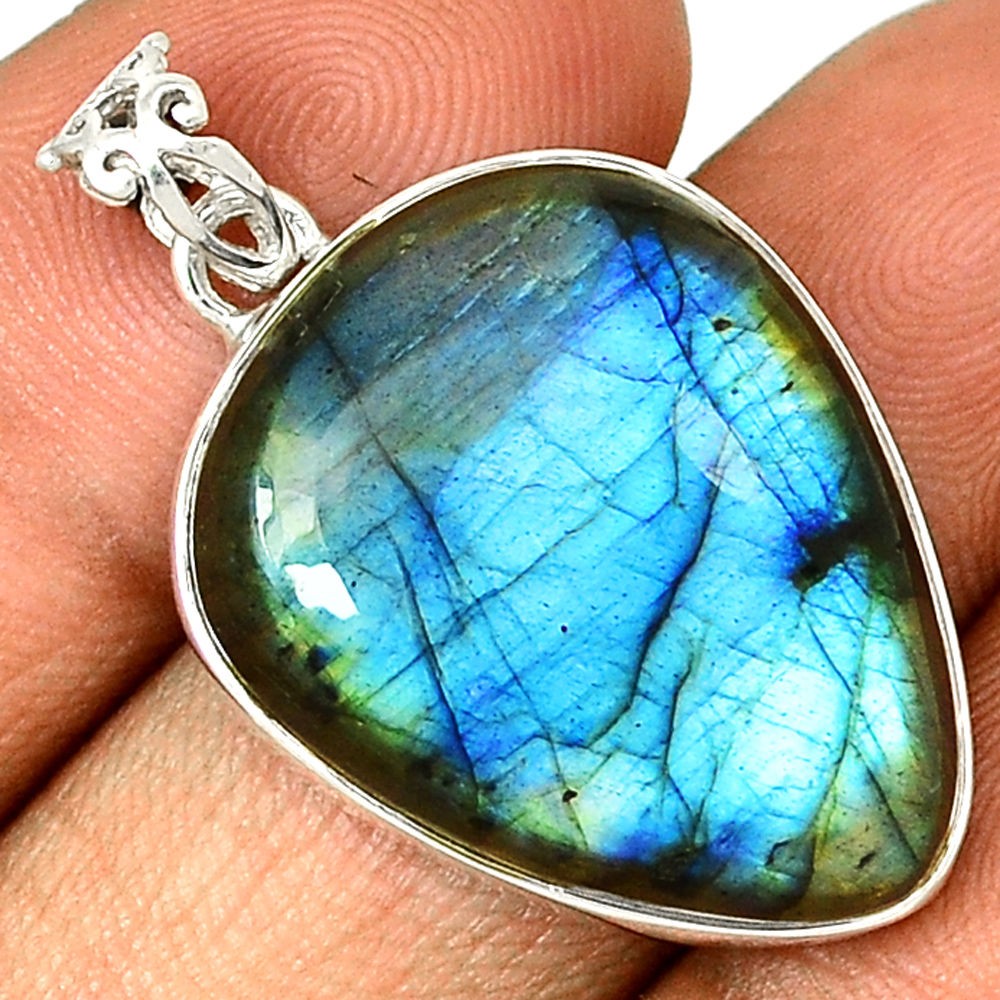 Pendentif Labradorite 34 Carats, Cabochon Pierre Naturelle De Madagascar, Neuf