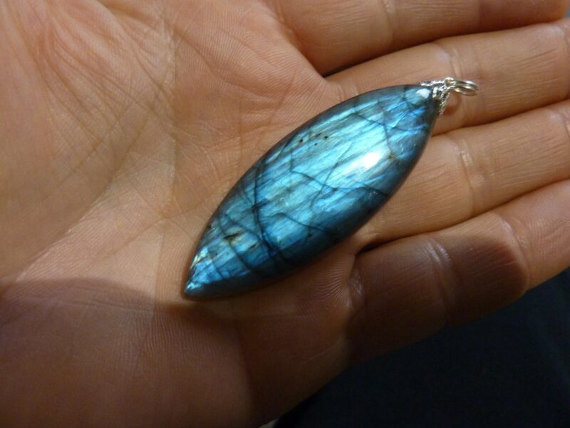 PENDENTIF PROTECTION LABRADORITE REF 5639