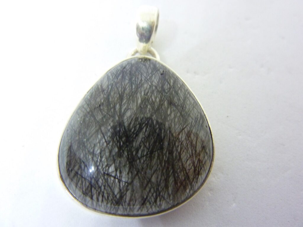 PENDENTIF PROTECTION QUARTZ TOURMALINÉ MONTURE ARGENT 925 ref 1613