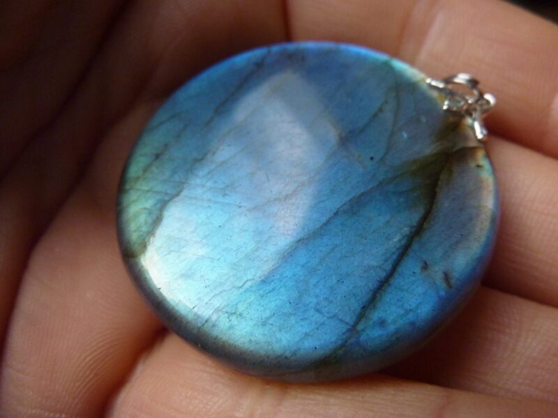 Pendentif protection Labradorite ref 4193 – Image 3