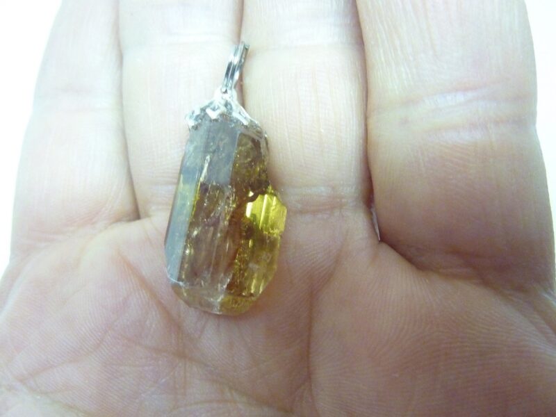 PENDENTIF TOPAZE IMPERIALE GEMME 7,8 GR 39 CARATS TRES RARE ref 5244 – Image 4