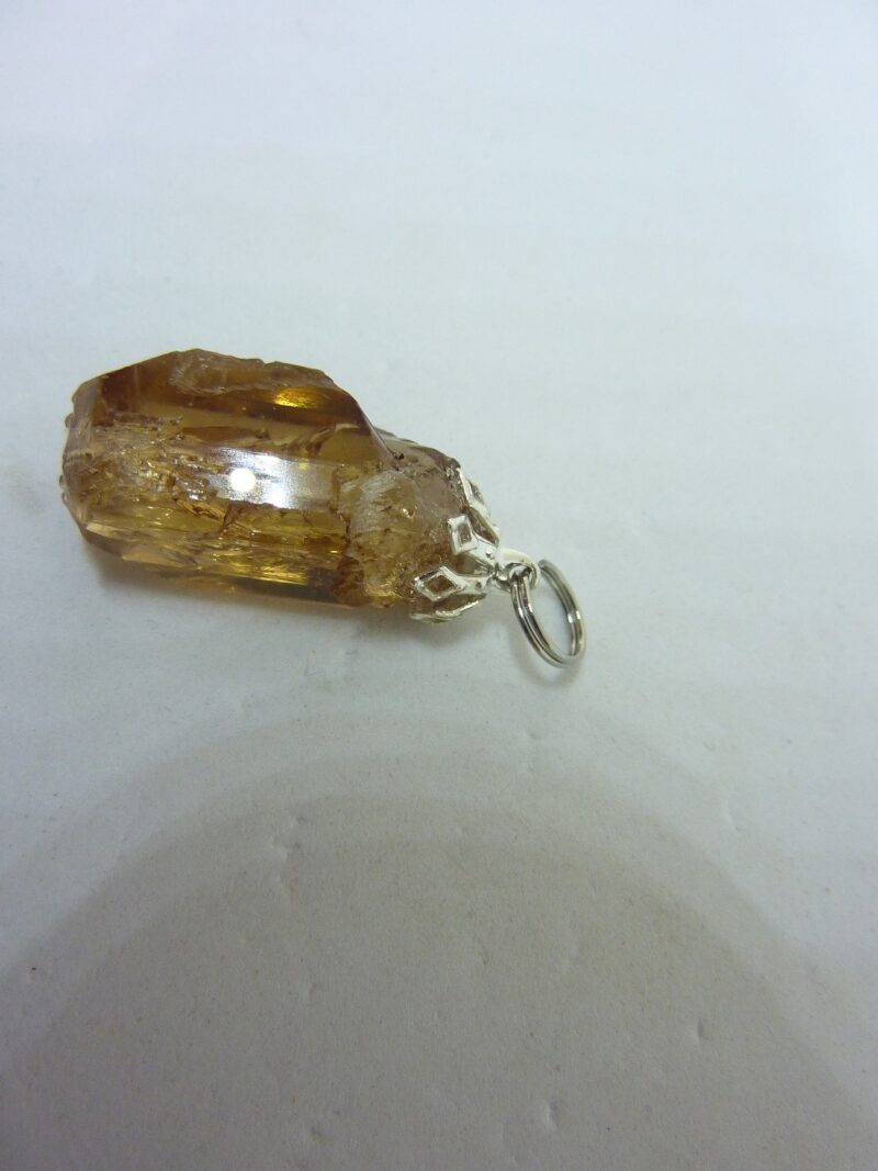 PENDENTIF TOPAZE IMPERIALE GEMME 7,8 GR 39 CARATS TRES RARE ref 5244 – Image 2