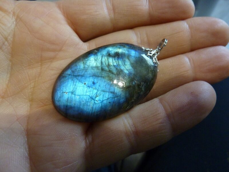 PENDENTIF PROTECTION EN LABRADORITE ref 0434 – Image 2
