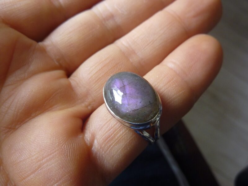 BAGUE LABRADORITE VIOLETTE RARE & ARGENT 925 TAILLE 55 1/4 ref 4235 – Image 2