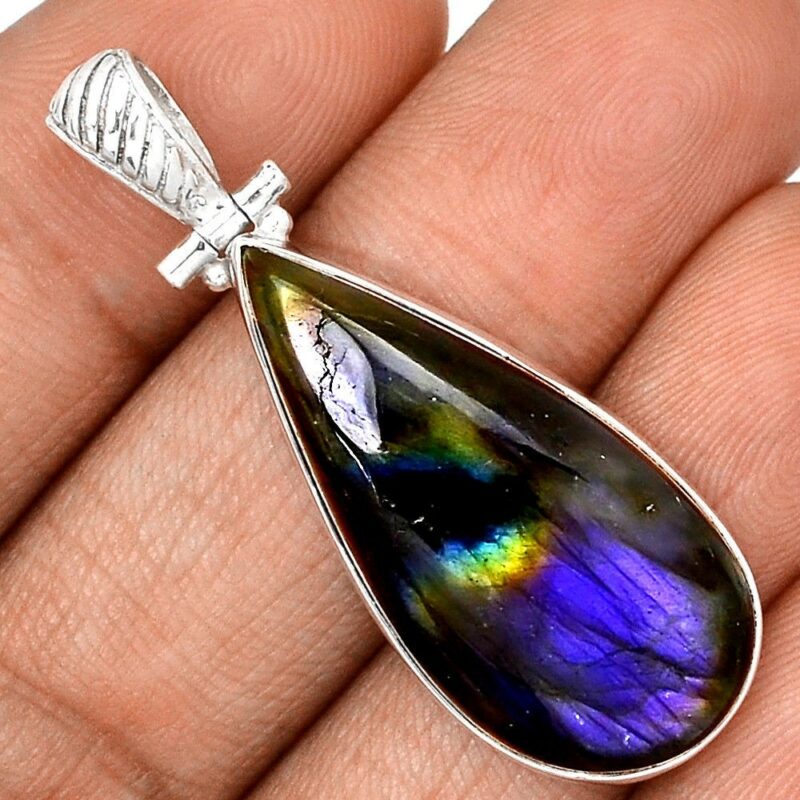 Pendentif protection labradorite violet très rare! Monture argent 925 ref 6912