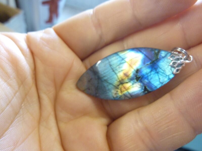 Pendentif protection labradorite ref 0832 – Image 4