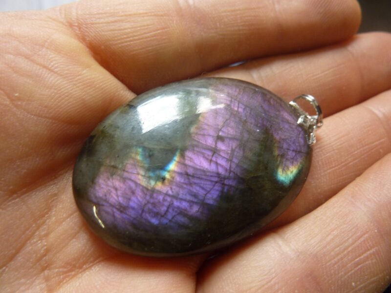 Pendentif protection labradorite violet très rare! ref 8785 – Image 3