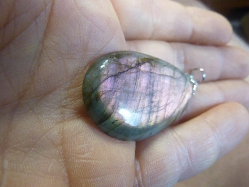 Pendentif protection labradorite violet très rare! ref 6134 – Image 5
