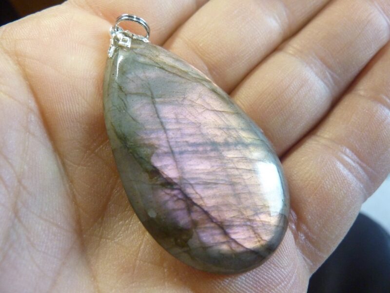 Pendentif protection labradorite violet très rare! ref 6134 – Image 4