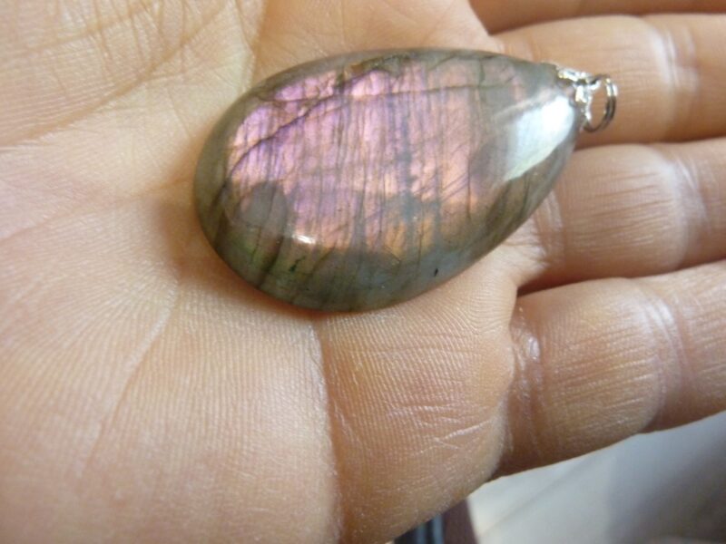 Pendentif protection labradorite violet très rare! ref 6134 – Image 2