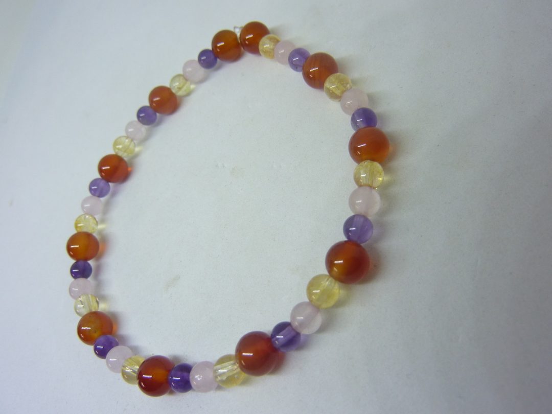 Bracelet citrine-cornaline-améthyste-quartz rose joie tendresse intuition – Image 3