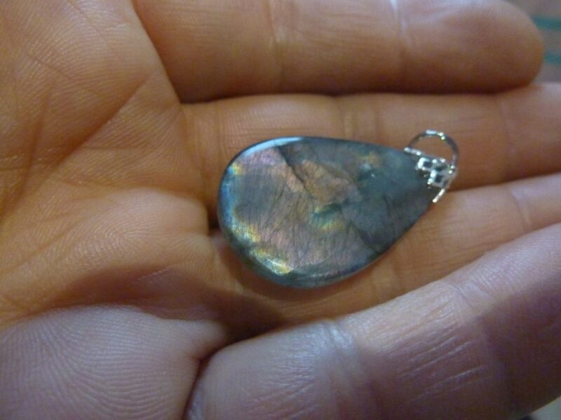 Pendentif protection labradorite violet très rare! ref 4706 – Image 3