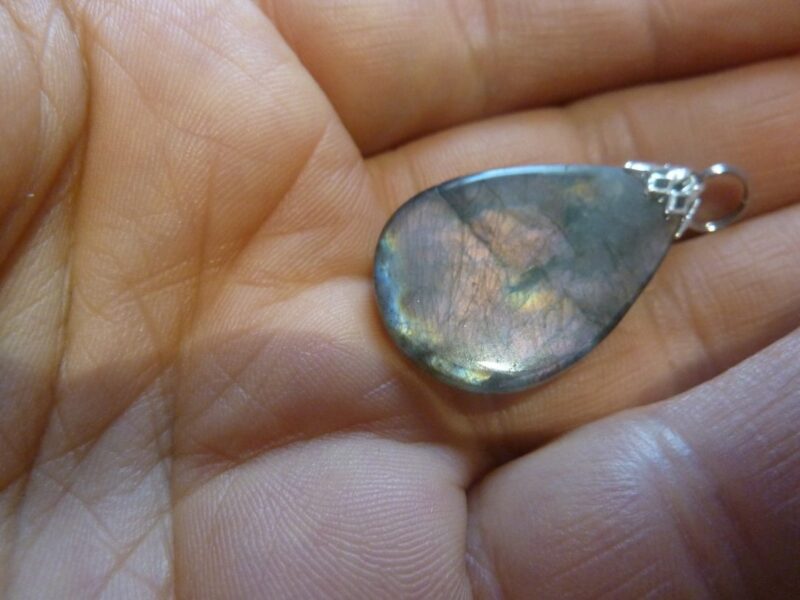 Pendentif protection labradorite violet très rare! ref 4706 – Image 4