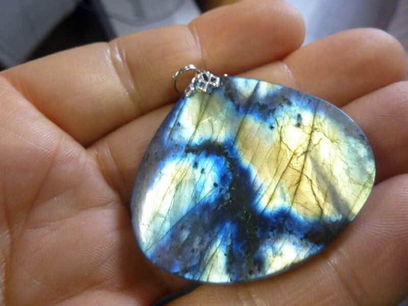 PENDENTIF PROTECTION LABRADORITE REF 3745 – Image 5