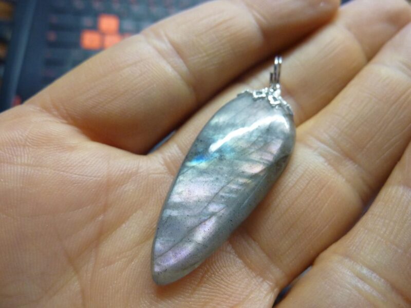 Pendentif protection labradorite violet très rare! ref 6545 – Image 4