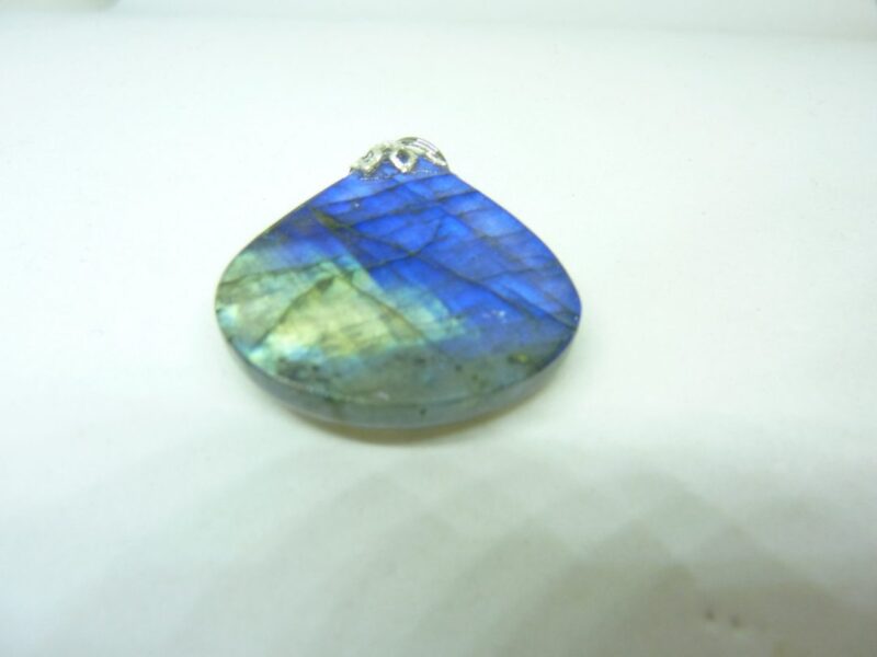 PENDENTIF LABRADORITE REF 8240