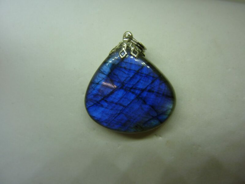 PENDENTIF LABRADORITE REF 8240