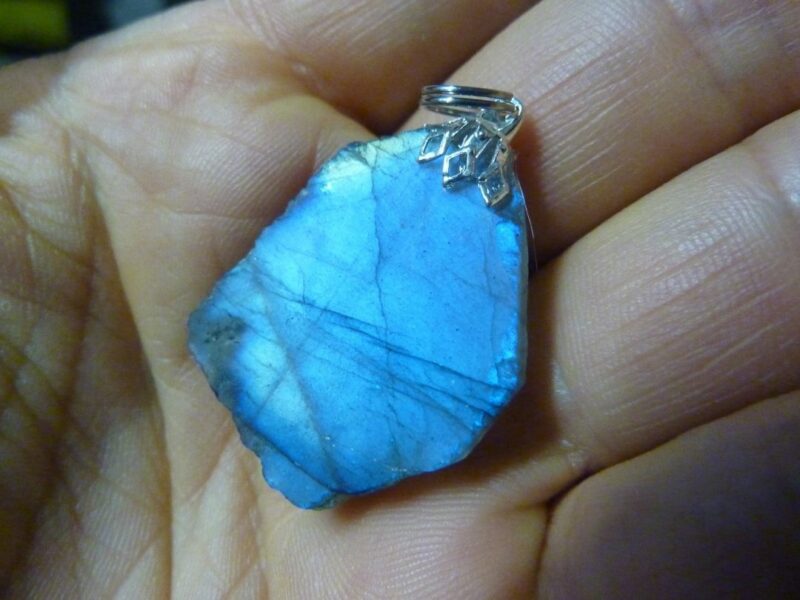 PENDENTIF LABRADORITE BRUT REF 7222