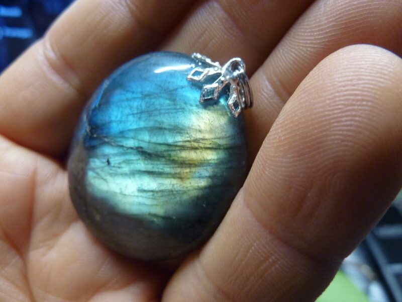 GROS PENDENTIF LABRADORITE 24,6 GR REF 8607