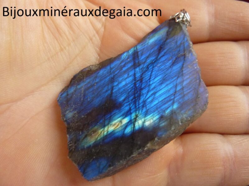PENDENTIF LABRADORITE BRUT 37,2 gr ref 0864