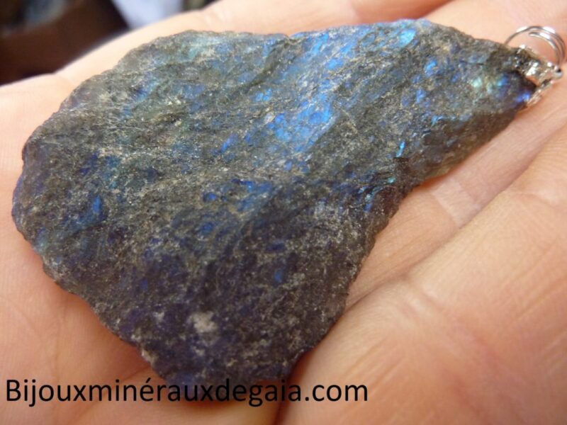 PENDENTIF LABRADORITE BRUT 37,2 gr ref 0864