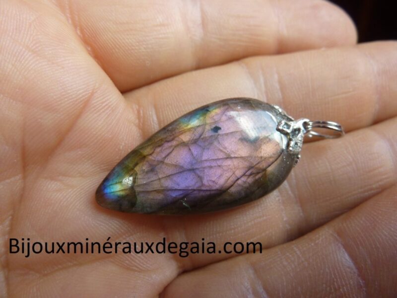 Pendentif Labradorite violet 6,5 gr très rare! ref 4920
