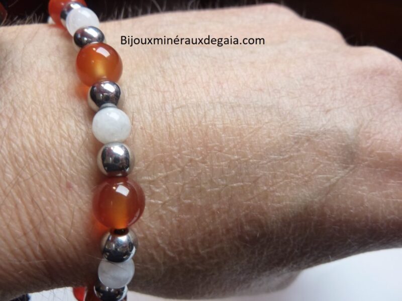 Bracelet Pierre de lune-Cornaline-Hématite: perles rondes 8-6 mm