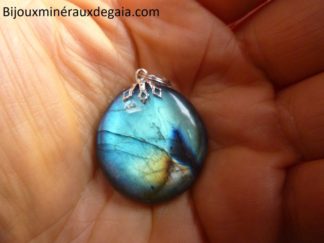 PENDENTIF LABRADORITE Poids 10,4 gr REF 5625