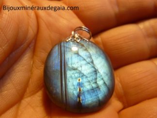 PENDENTIF LABRADORITE Poids 10,2 gr REF 2898