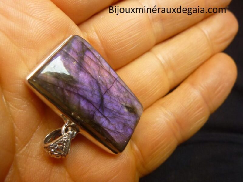 Pendentif protection labradorite violet très rare! Monture argent 925 ref 9921