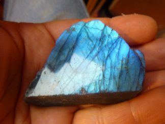 LABRADORITE BLOC BRUT 70,6 gr ref 0914