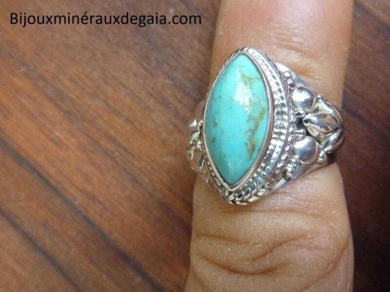 BAGUE TURQUOISE MONTURE EN ARGENT 925.TAILLE 51 3/4 REF 1720