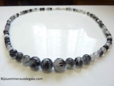 Collier quartz tourmaliné perles rondes 10-8-6 mm