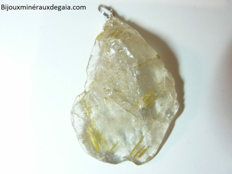 PENDENTIF QUARTZ RUTILE JOIE ET PROTECTION RARE ref 8661