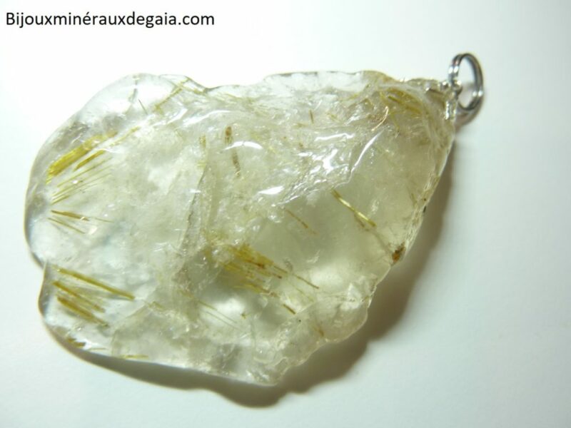 PENDENTIF QUARTZ RUTILE JOIE ET PROTECTION RARE ref 8661