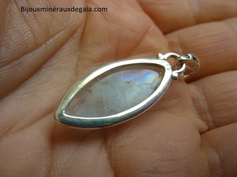 Pendentif pierre de lune monture argent 925 ref 3004