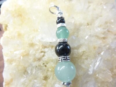 Pendentif Aventurine verte-Tourmaline noire Ancrage-Centrage